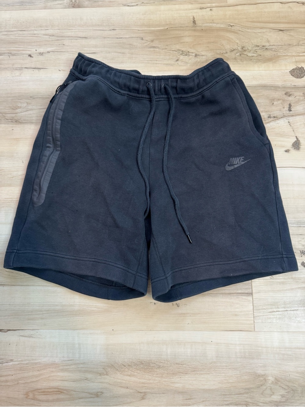 Nike Tech Men's Black Drawstring Athletic Shorts